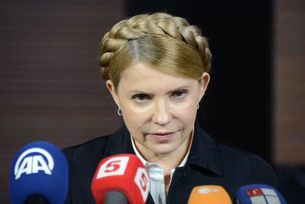 The leader of Ukraine's Batkivschyna Party Yulia Tymoshenko said Monday that she hopes to change EU decision to postpone a free trade zone with Ukraine until 2016. - Sputnik International