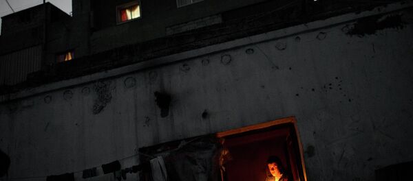 Neighboring countries are now taking in 88 percent fewer Syrian refugees than at a time when the civil war erupted in the country Neighboring countries are now taking in 88 percent fewer Syrian refugees than at a time when the civil war erupted in the country - Sputnik International