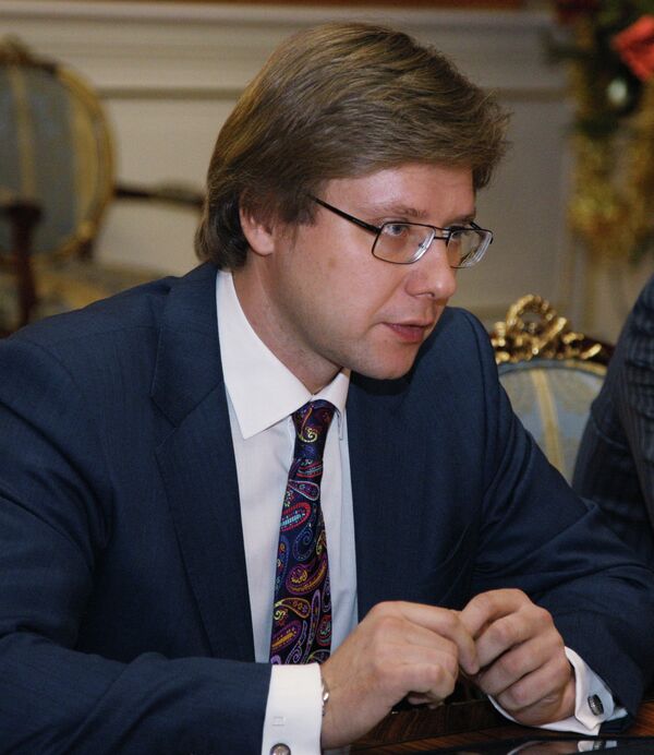 Sanctions are ineffective way to build relations with Russia,  Nil Ushakov said - Sputnik International
