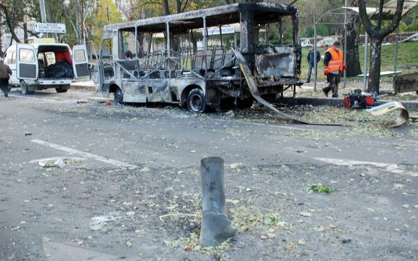 A bus stop after the shelling of Donetsk by the Ukrainian forces . - Sputnik International