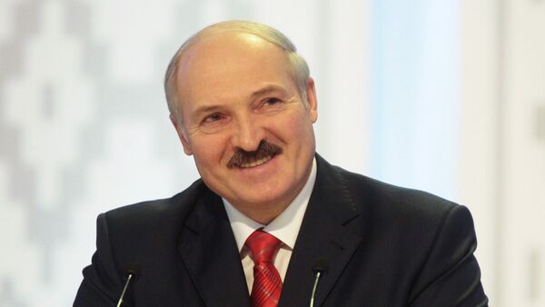 President of Belarus Alexander Lukashenko has signed a law on ratification of the Treaty on the Eurasian Economic Union. - Sputnik International