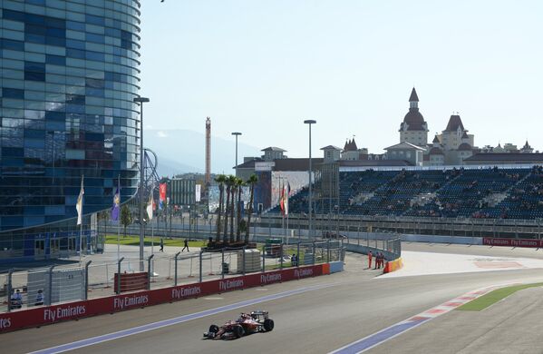 Fast and Furious: 2014 Formula 1 Russian Grand Prix Practice Session - Sputnik International
