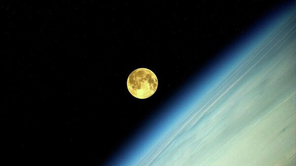 The Moon as seen from the International Space Station - Sputnik International