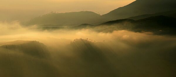 An earthquake occurred near the west coast of the Indonesian main island of Java An earthquake occurred near the west coast of the Indonesian main island of Java - Sputnik International