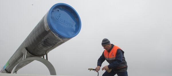 The discussion on western route deliveries emerged after Gazprom and CNPC in May inked a contract on the annual export of 38 billion cubic meters of Russian gas via eastern route to China for a 30-year period starting 2018. The eastern route entails the delivery of Russian gas to China along the Power of Siberia trunk gas pipeline. The discussion on western route deliveries emerged after Gazprom and CNPC in May inked a contract on the annual export of 38 billion cubic meters of Russian gas via eastern route to China for a 30-year period starting 2018. The eastern route entails the delivery of Russian gas to China along the Power of Siberia trunk gas pipeline. - Sputnik International