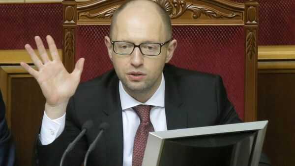 Yatsenyuk confirmed that the parliamentary majority coalition in newly-elected parliament to be formed as quickly as possible - Sputnik International