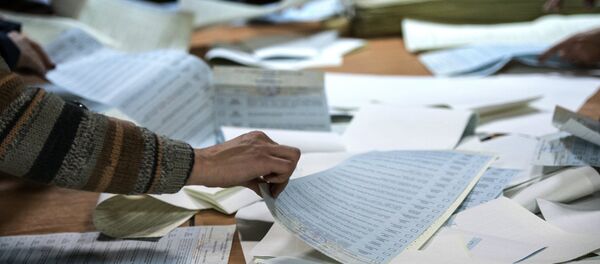 Ukraine's two largest parties each have the support of just over 20 percent of the population, former Assistant Secretary of the Treasury noted Ukraine's two largest parties each have the support of just over 20 percent of the population, former Assistant Secretary of the Treasury noted - Sputnik International